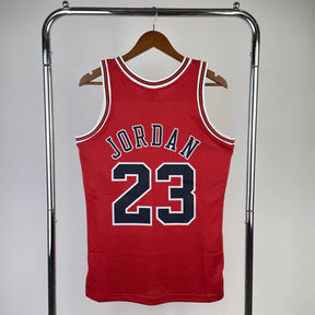 Michael Jordan 1997-98 Chicago Bulls Retro Jersey – Red (Mitchell & Ness)