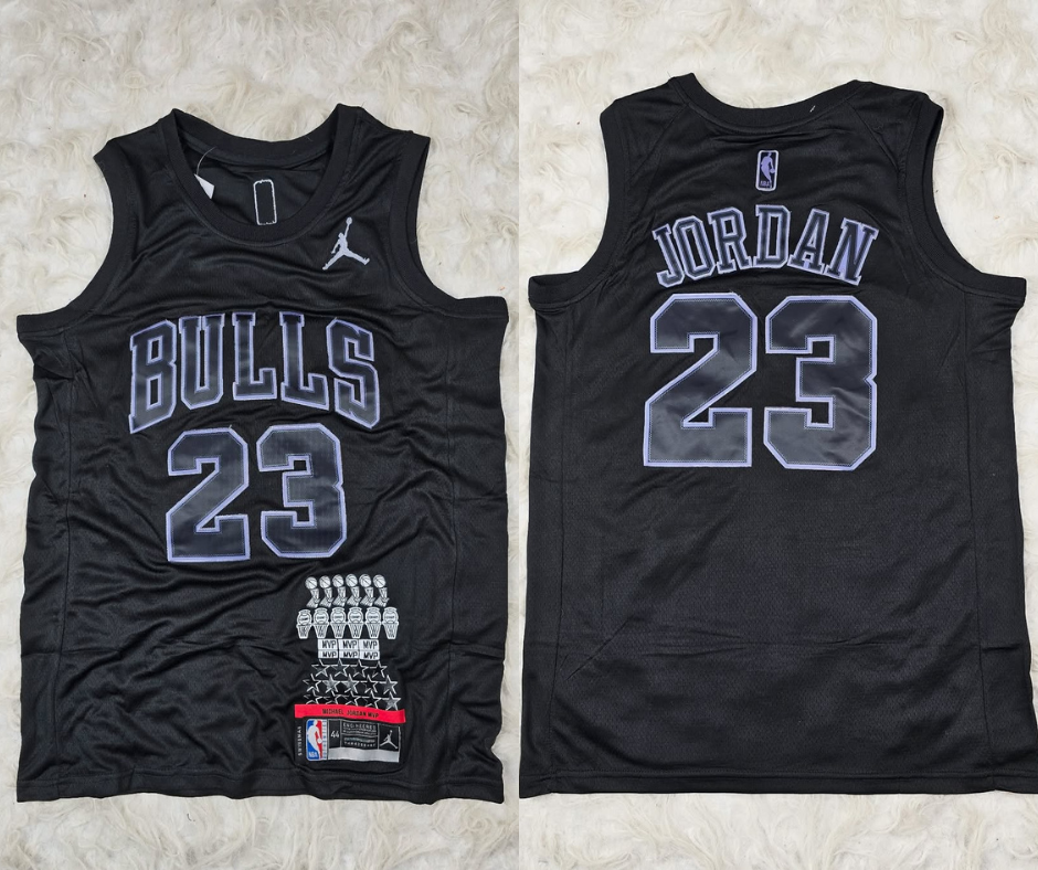 Michael Jordan 23 Chicago Bulls MVP Edition - Black